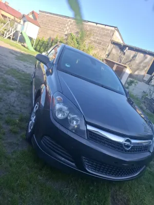 Opel Astra H 1.6 Innovation 2009