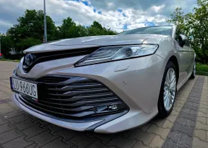 Toyota Camry 2.5 Hybrid Executive CVT 2020