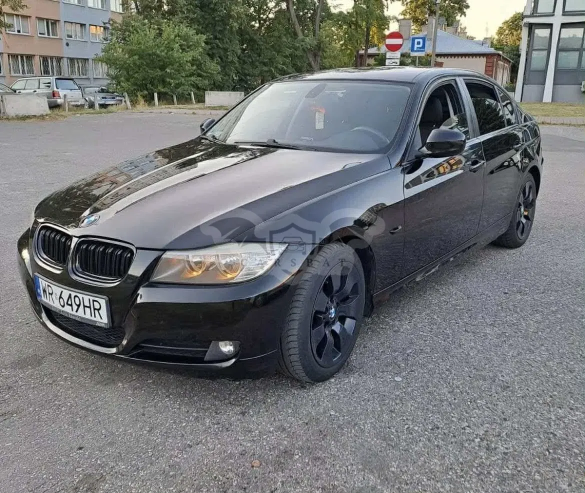 BMW 3 Series E90/E91/E92/E93 318i 2008
