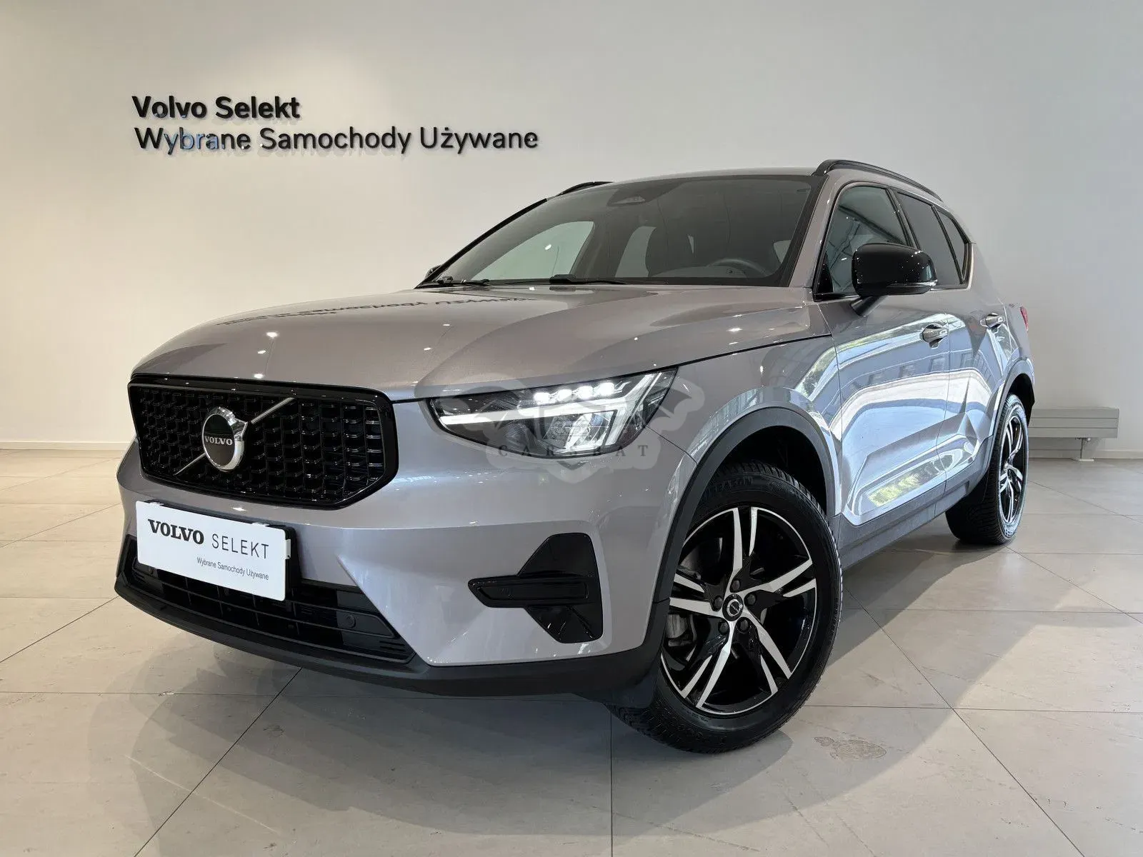 Volvo XC40 2025