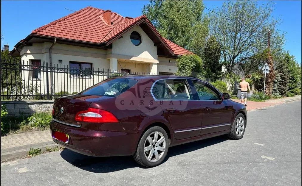 Skoda Superb II 2.0 TDI Elegance DSG 2009