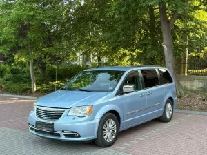 Chrysler Town & Country V 3.6 Limited 2013