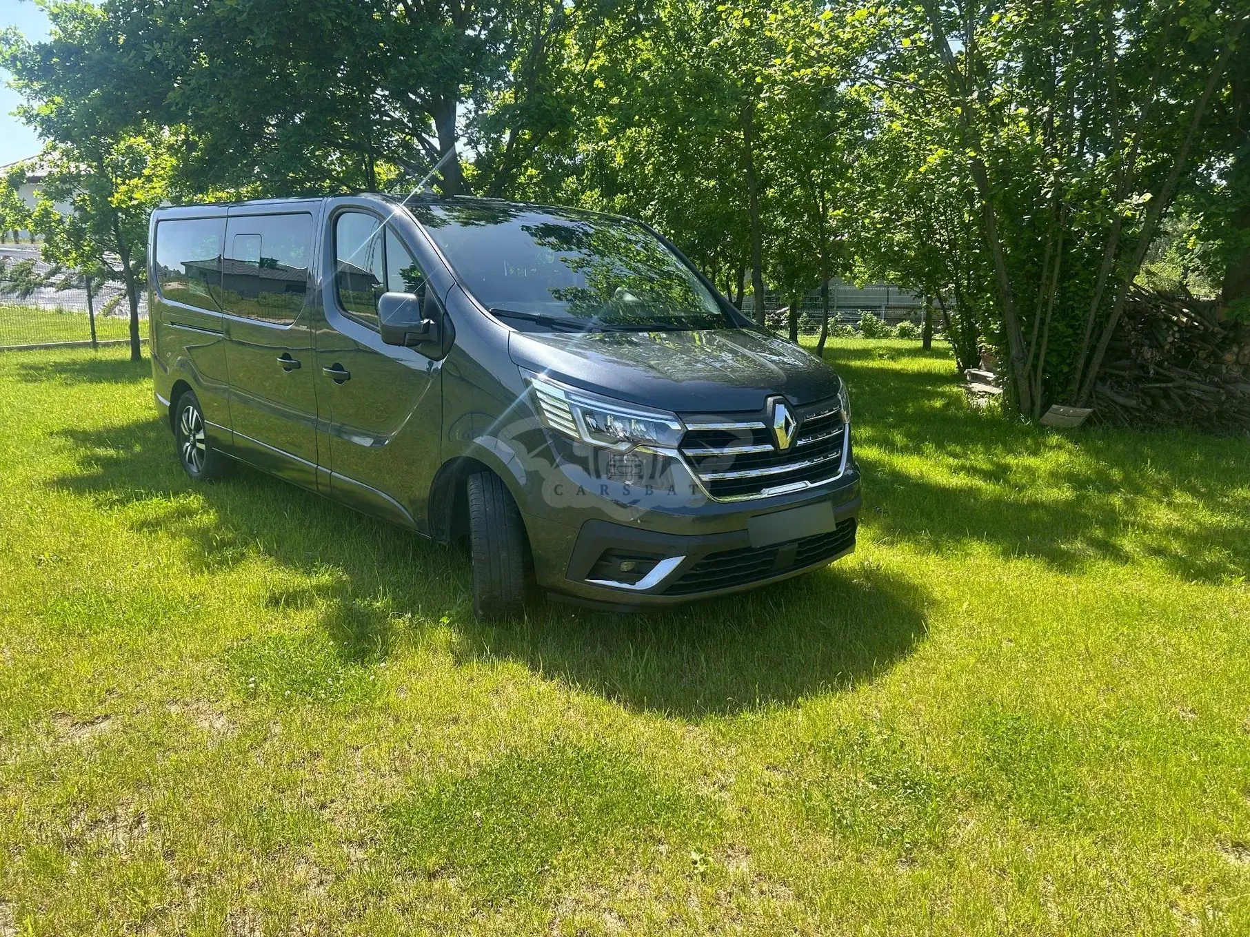 Renault Trafic III 2.0 dCi Escapade EDC 2024