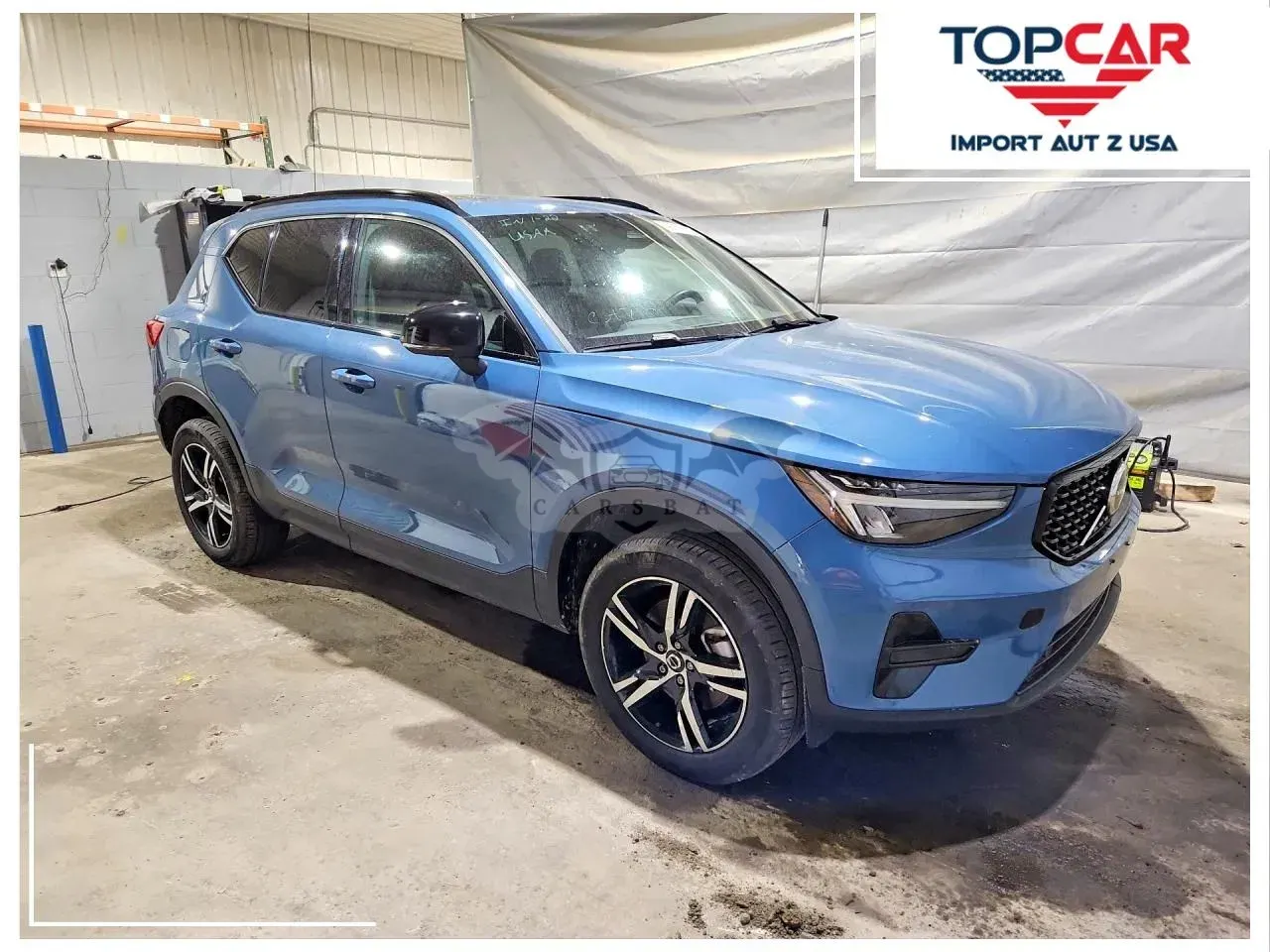 Volvo XC40 T5 AWD Momentum 2024