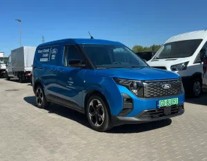Ford Transit Courier 2025