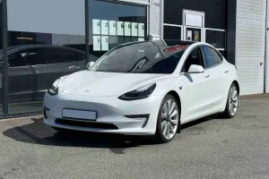 Tesla Model 3 Langstreckenbatterie Allradantrieb Dual Motor Performance 2019