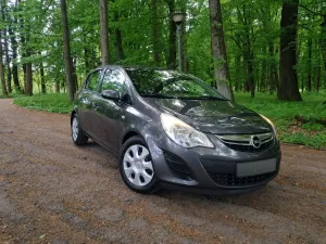 Opel Corsa D 1.4 16V Enjoy 2011