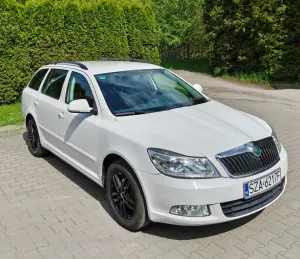 Skoda Octavia II 1.6 TDI DPF FAMILY 2012