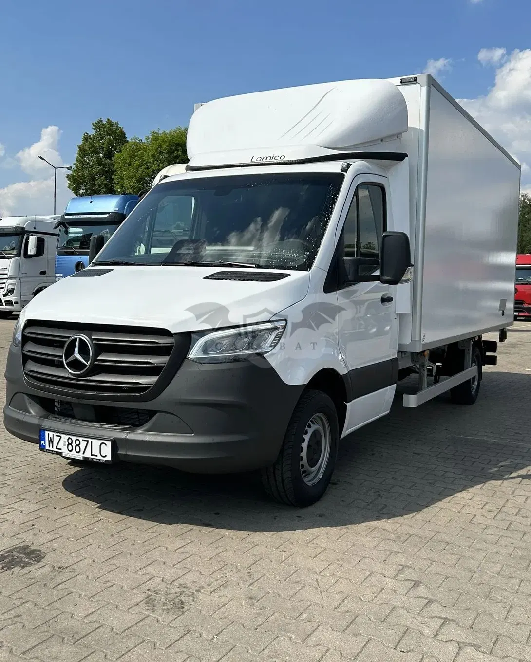 Mercedes-Benz Sprinter 2025