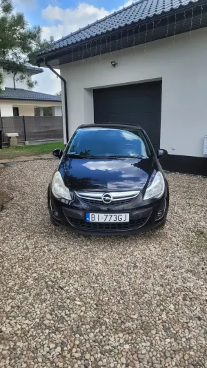 Opel Corsa D 1.2 16V EcoFLEX Satellite 2011