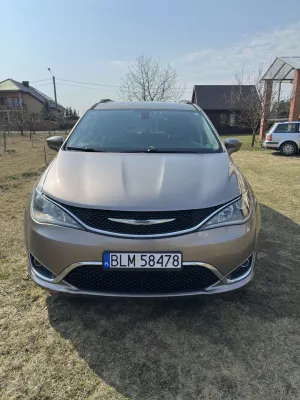 Chrysler Pacifica 2017