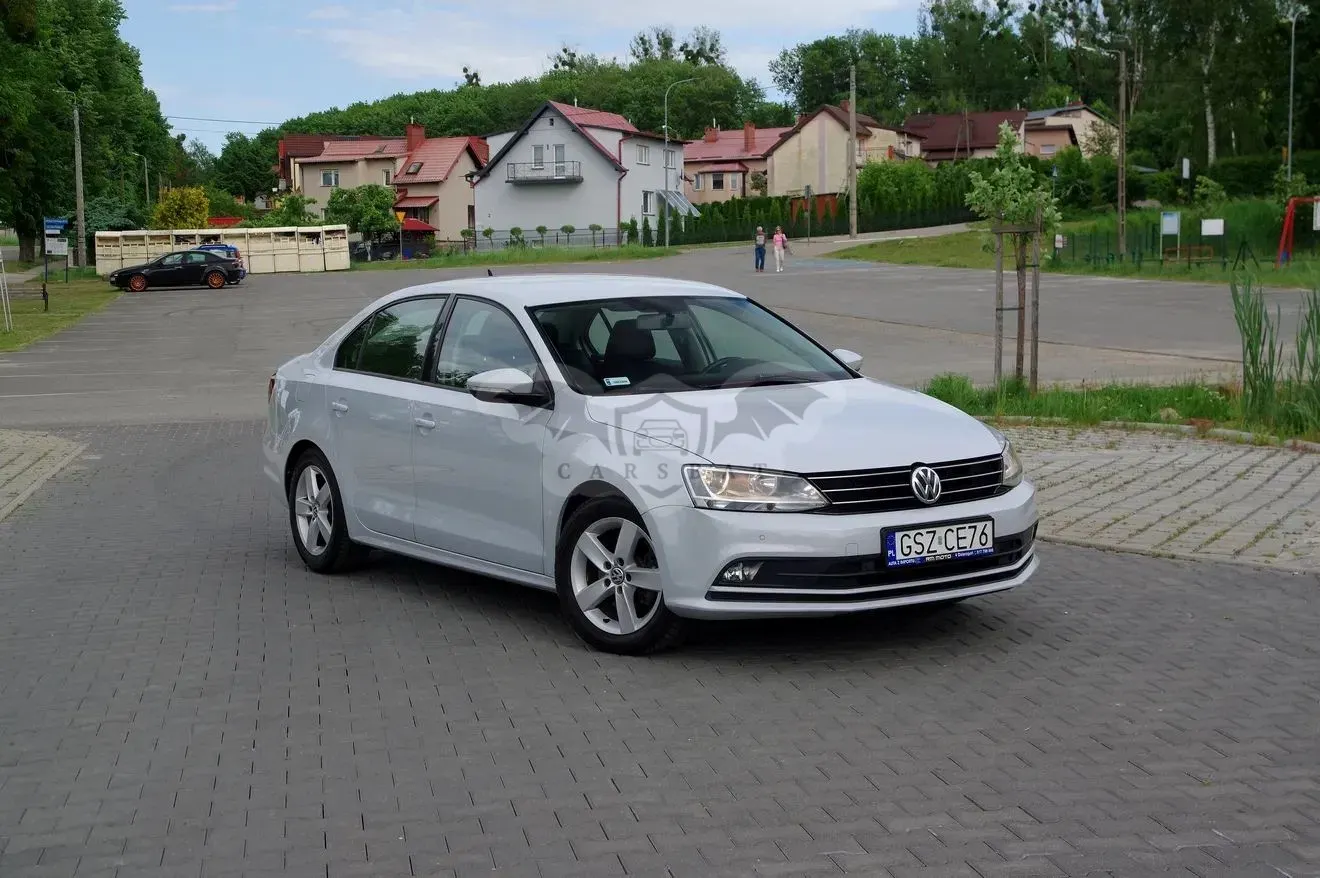 Volkswagen Jetta A6 2.0 TDI DPF BMT Trendline 2017