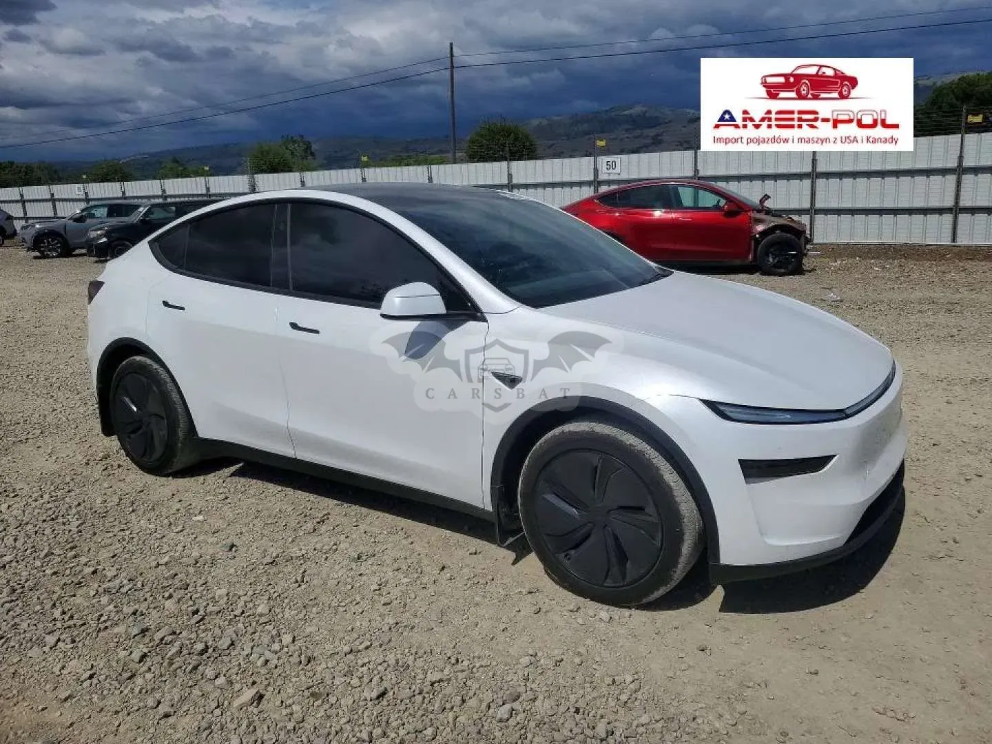 Tesla Model y 2025