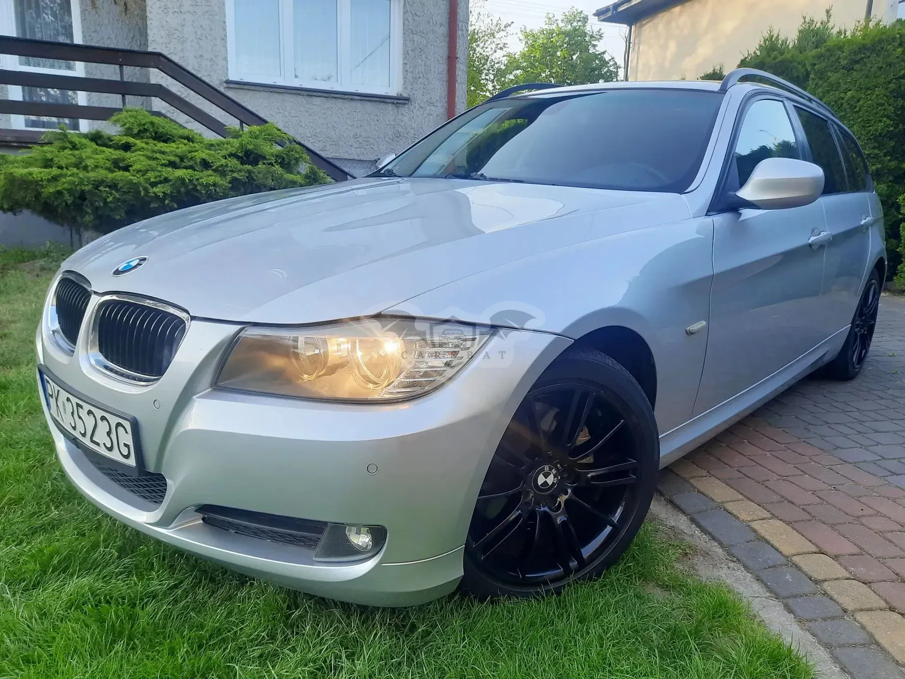 BMW 3 Series E90/E91/E92/E93 318d 2009