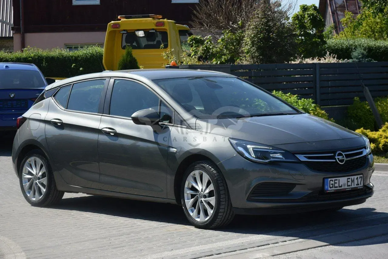 Opel Astra K 1.4 Business 2017