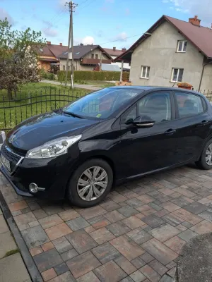 Peugeot 208 I 1.4 VTi Active 2012