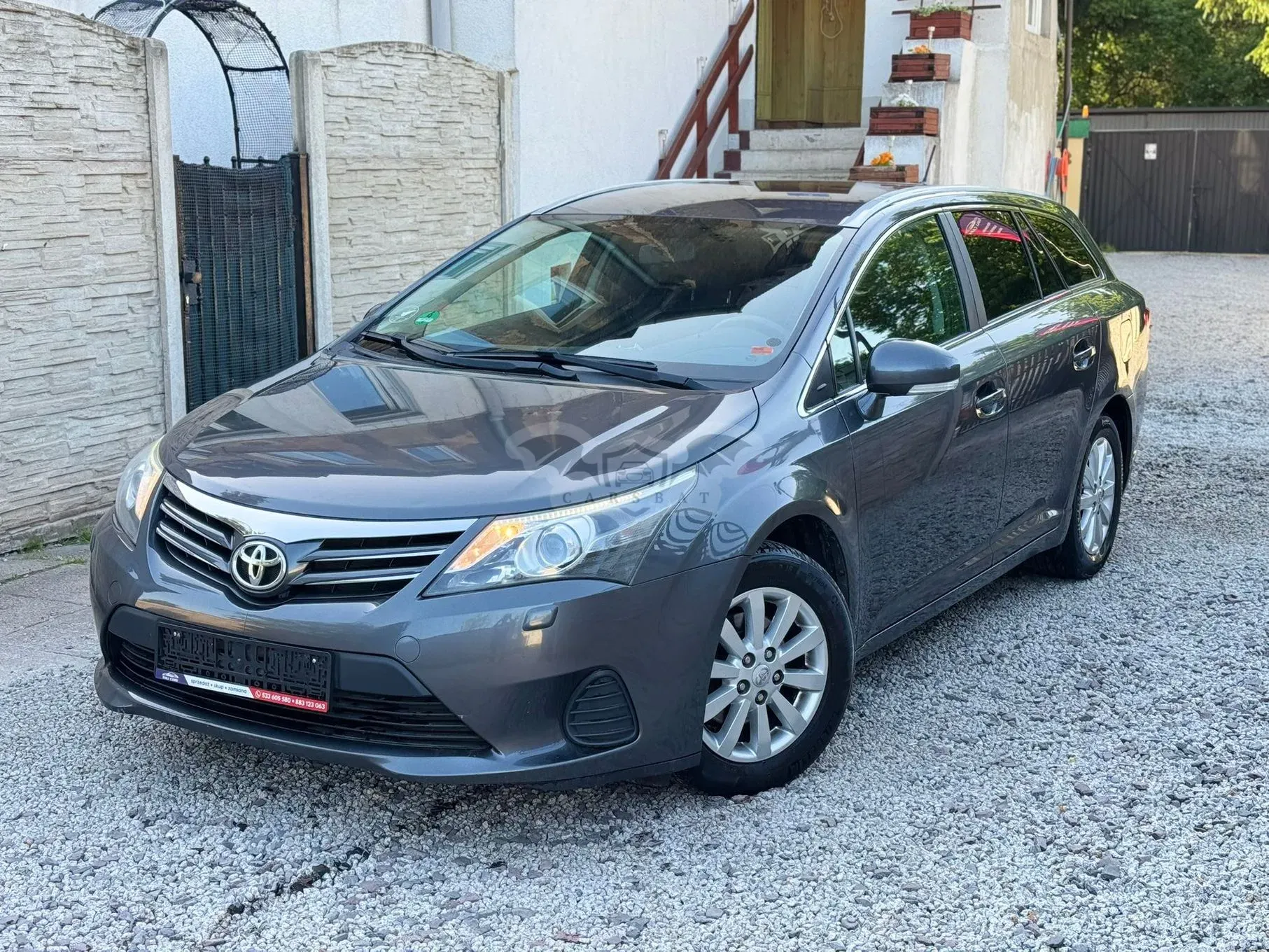 Toyota Avensis III 2012