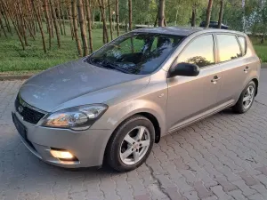 Kia Ceed I 1.4 M 2011