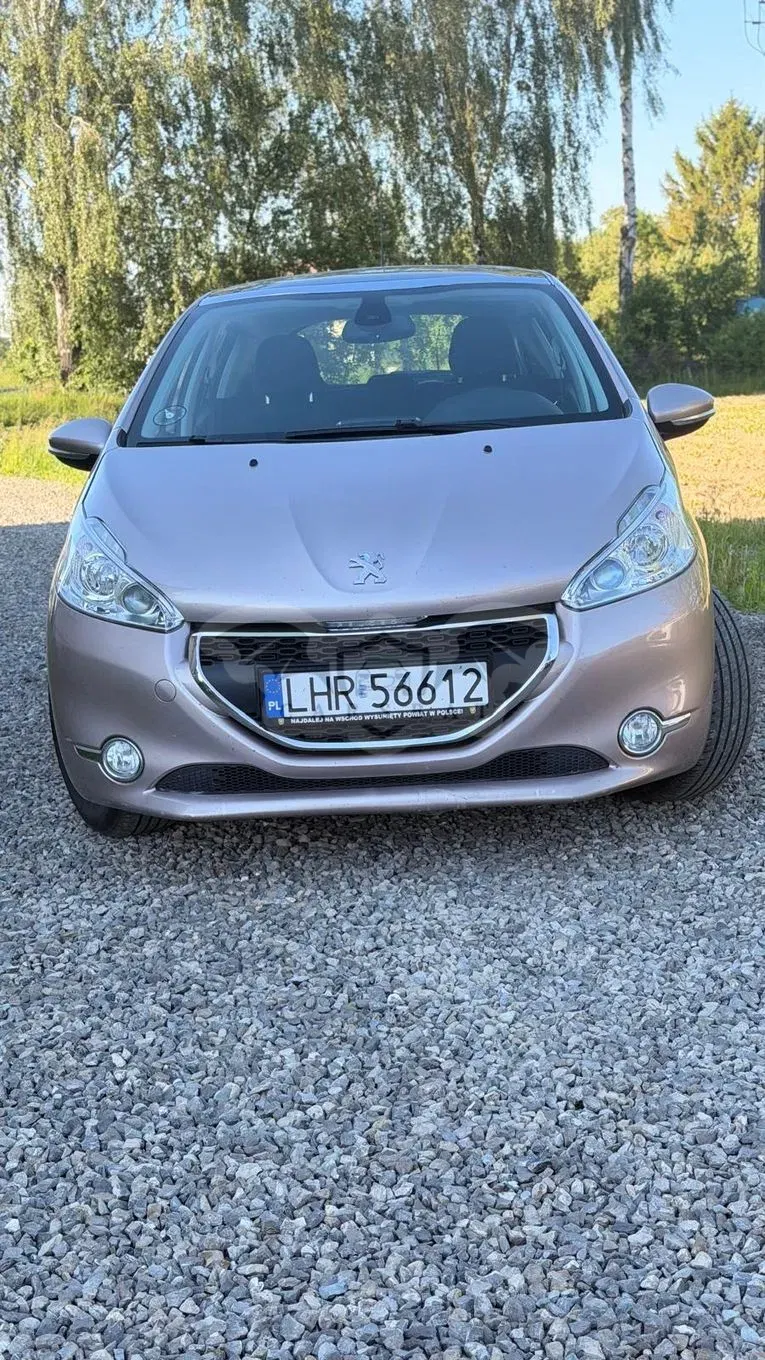 Peugeot 208 I 1.6 e-HDi Active STT 2012