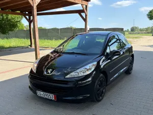 Peugeot 207 1.4 16V Presence 2006