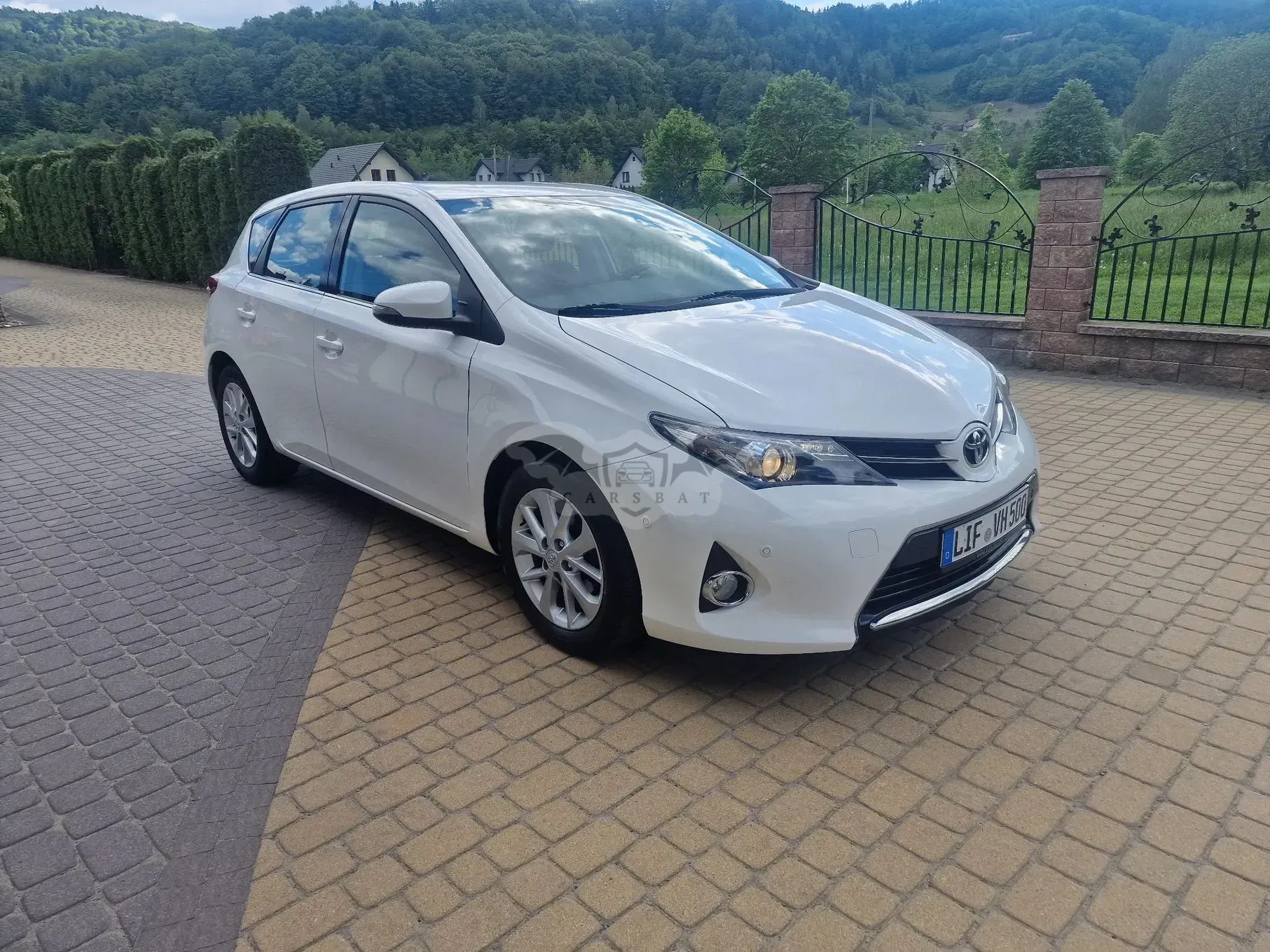 Toyota Auris II 1.33 VVT-i Life 2013