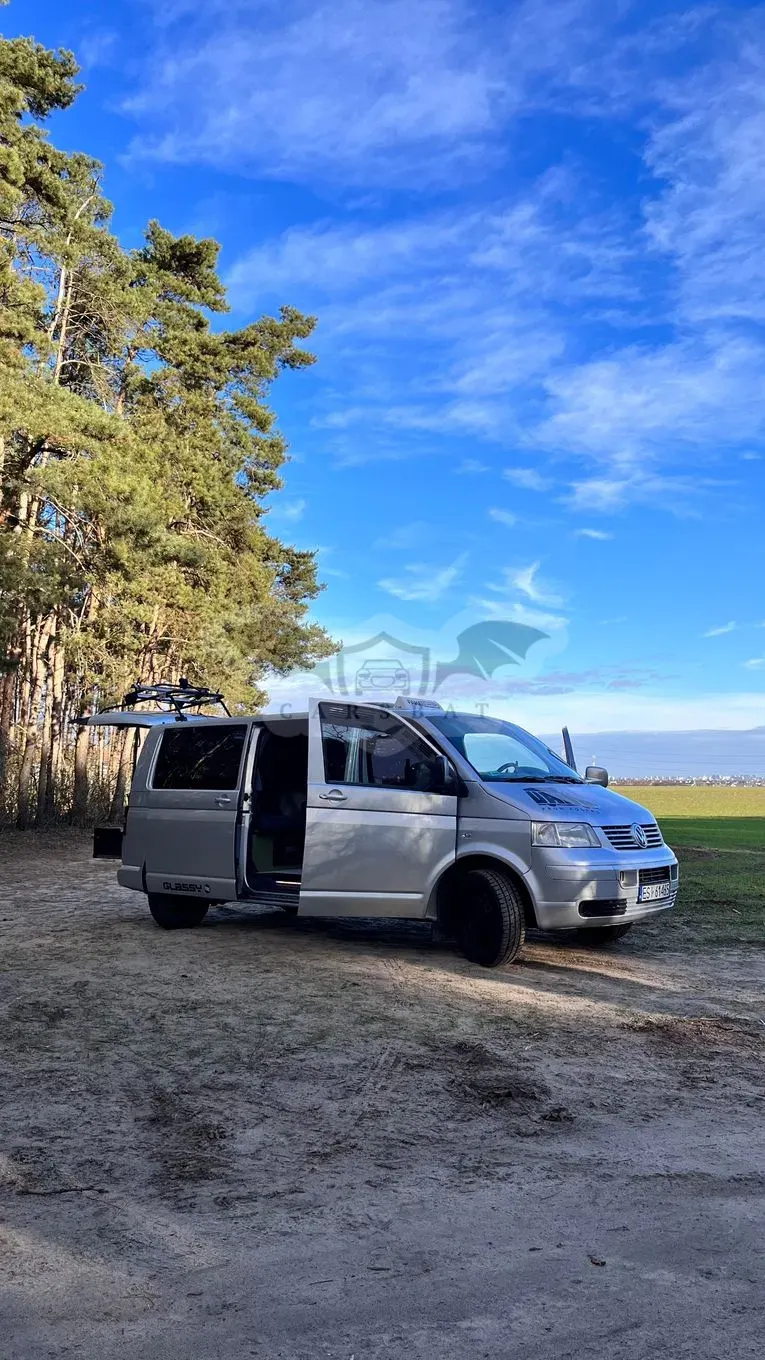 Volkswagen Transporter T5 L2H1 2005