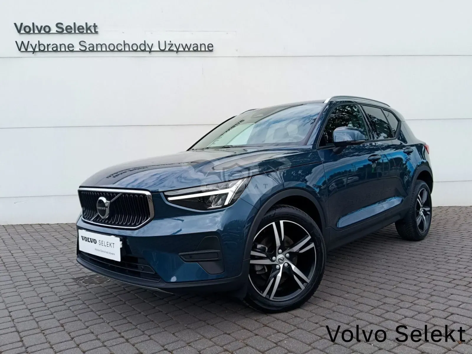 Volvo XC40 2025