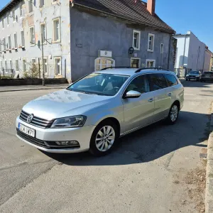 Volkswagen Passat B7 2.0 TDI Highline DSG 2011