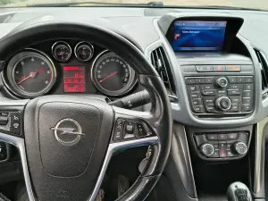 Opel Zafira C 2.0 CDTI Cosmo 2013