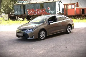 Toyota Corolla Seria E21 2022