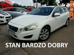 Volvo V60 I D3 Momentum 2013