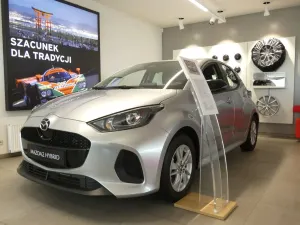 Mazda 2 1.5 Centre Line CVT 2025