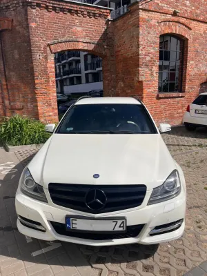 Mercedes-Benz C W204 2011