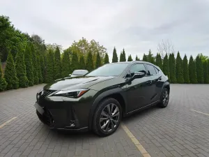 Lexus UX 2023