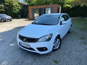 Kia Ceed 2012