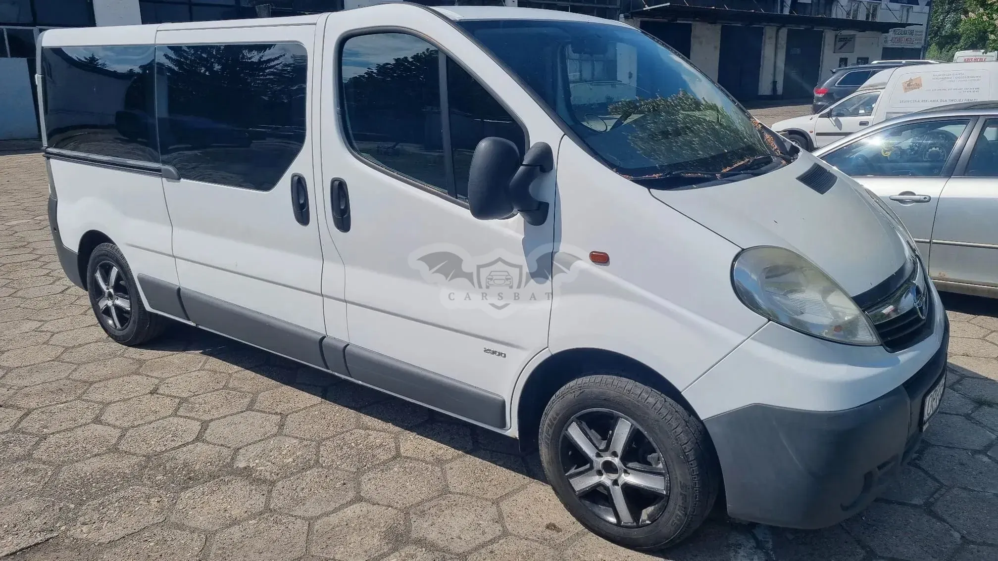 Opel Vivaro I L2H1 2.9t 2009