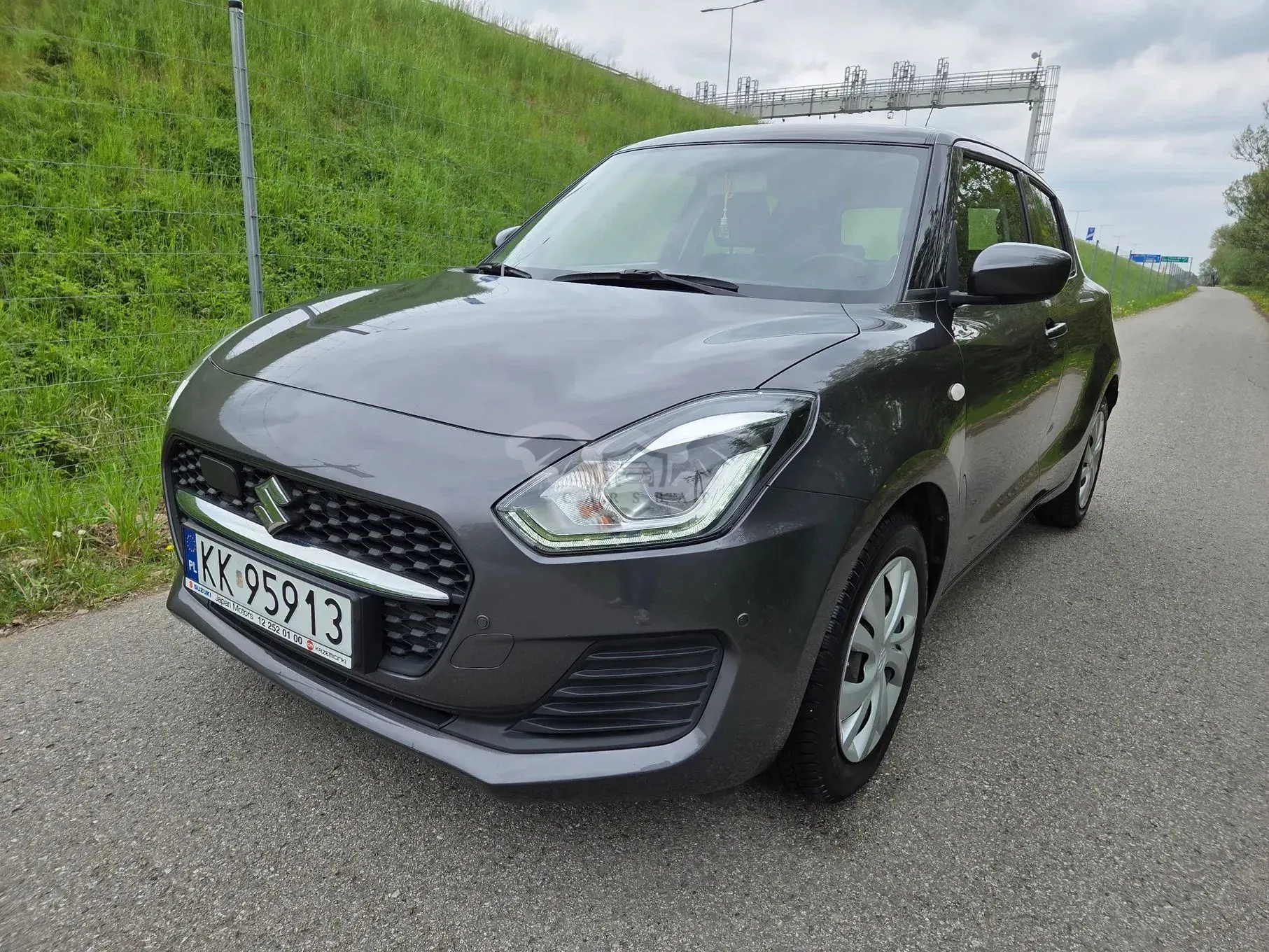Suzuki Swift VI 1.2 Dualjet SHVS Premium 2021