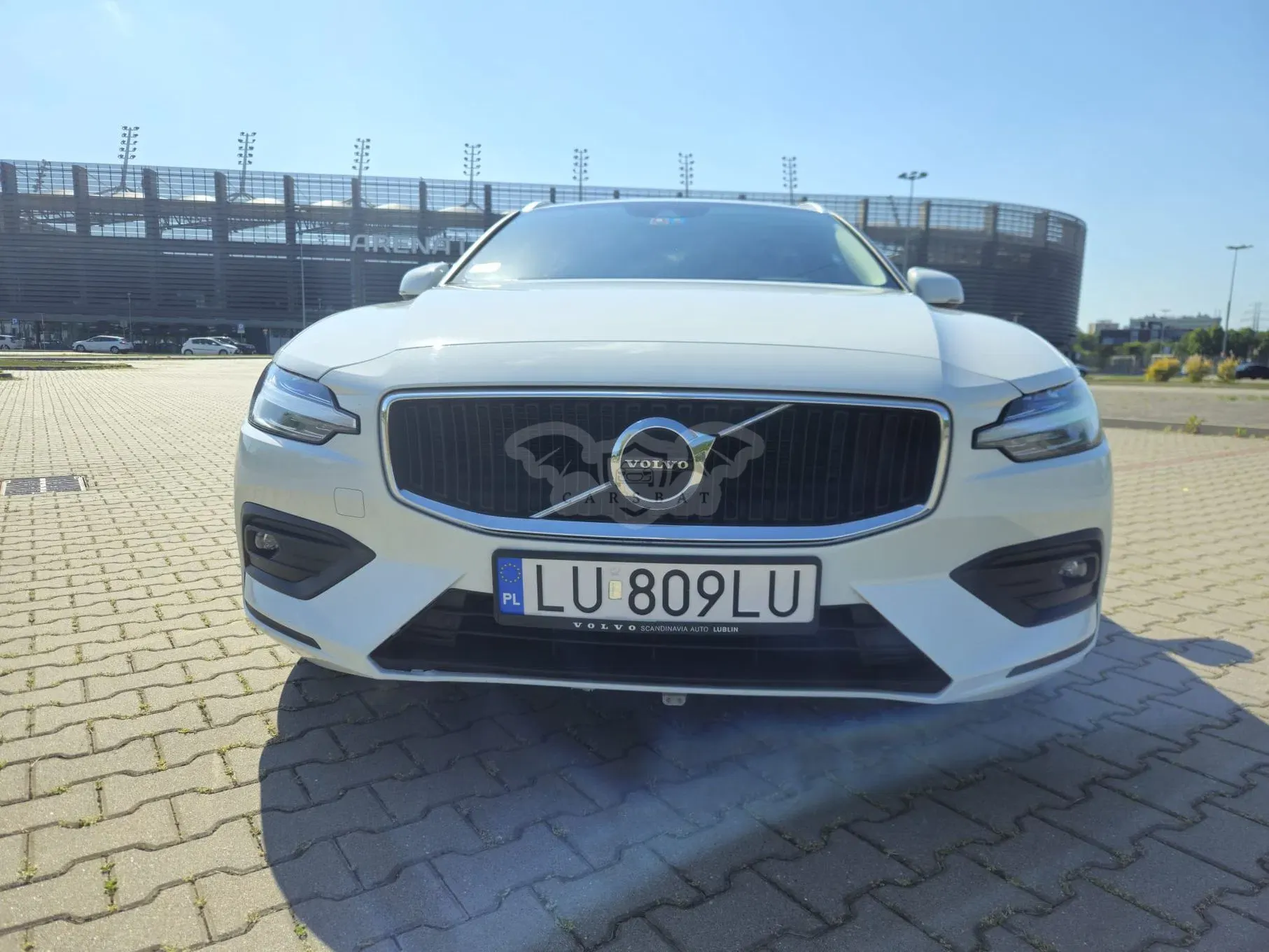 Volvo V60 II B4 D Momentum Pro 2021