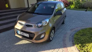 Kia Picanto (Morning) II 1.0 M 2013
