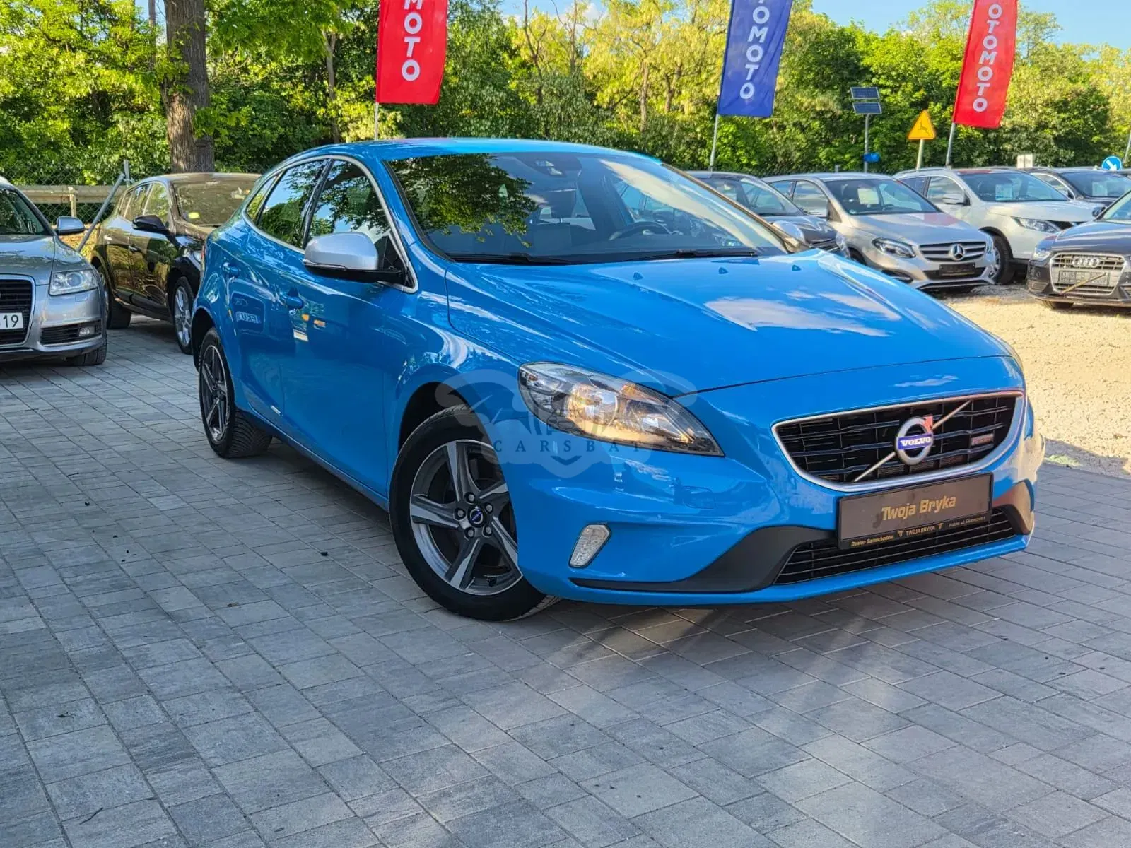 Volvo V40 II D4 Kinetic 2014