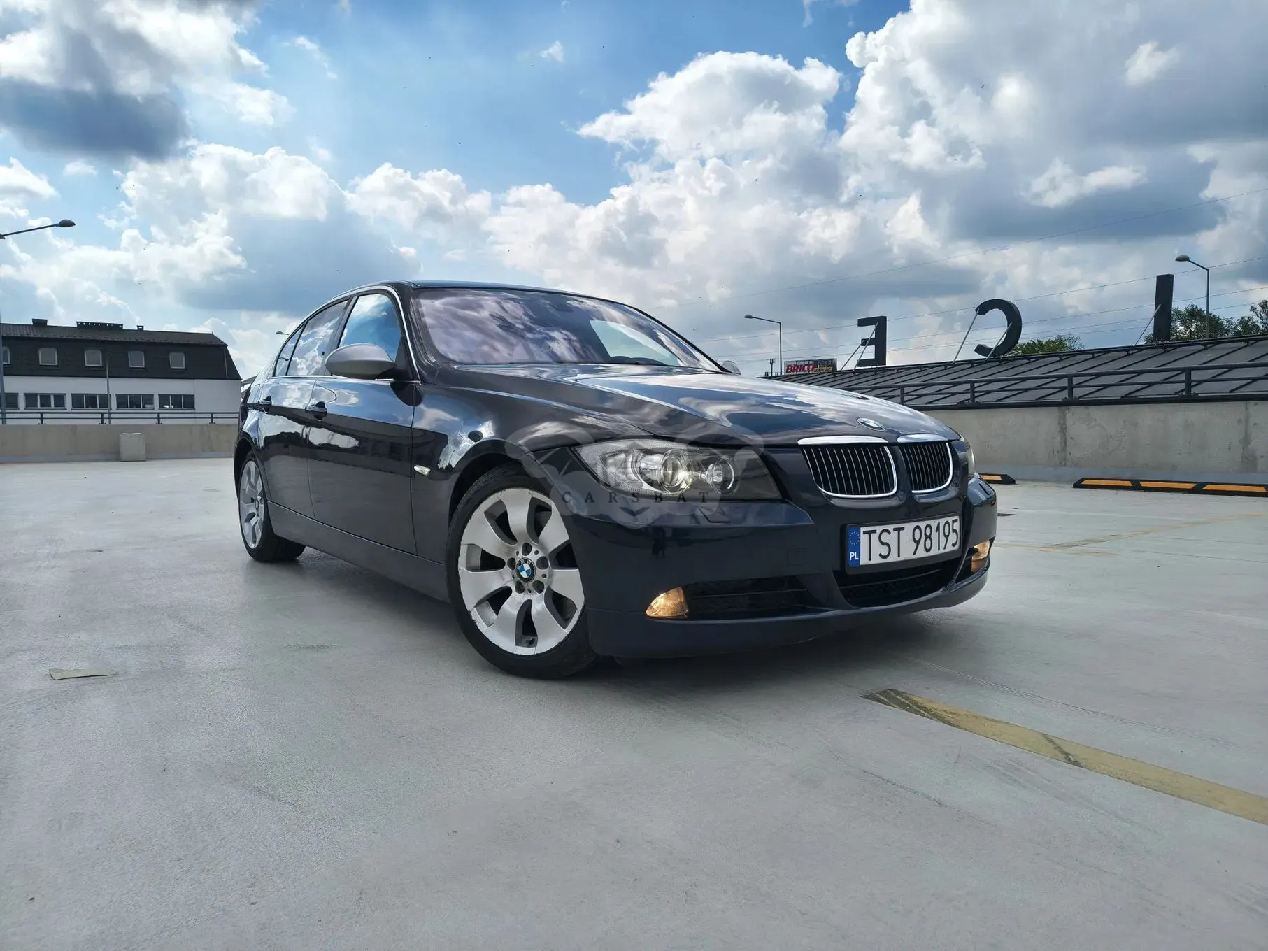 BMW 3 Series E90/E91/E92/E93 330xi 2005