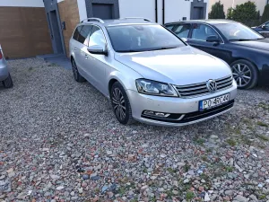 Volkswagen Passat B7 2.0 TDI DPF 4Motion Highline 2011
