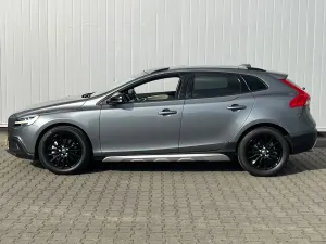 Volvo V40 2017