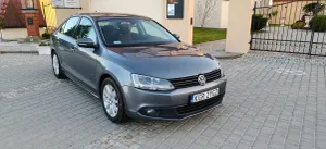 Volkswagen Jetta A6 1.6 TDI Blue Motion Technology Trendline 2014