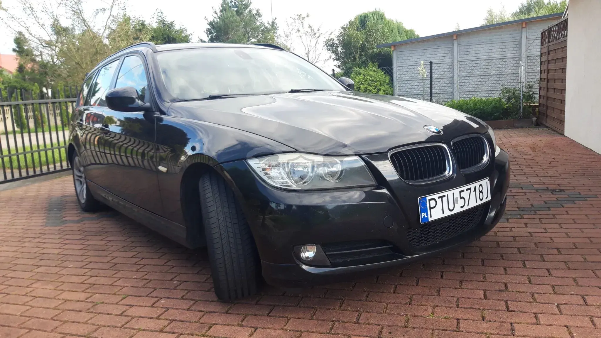 BMW 3 Series E90/E91/E92/E93 318d DPF 2011