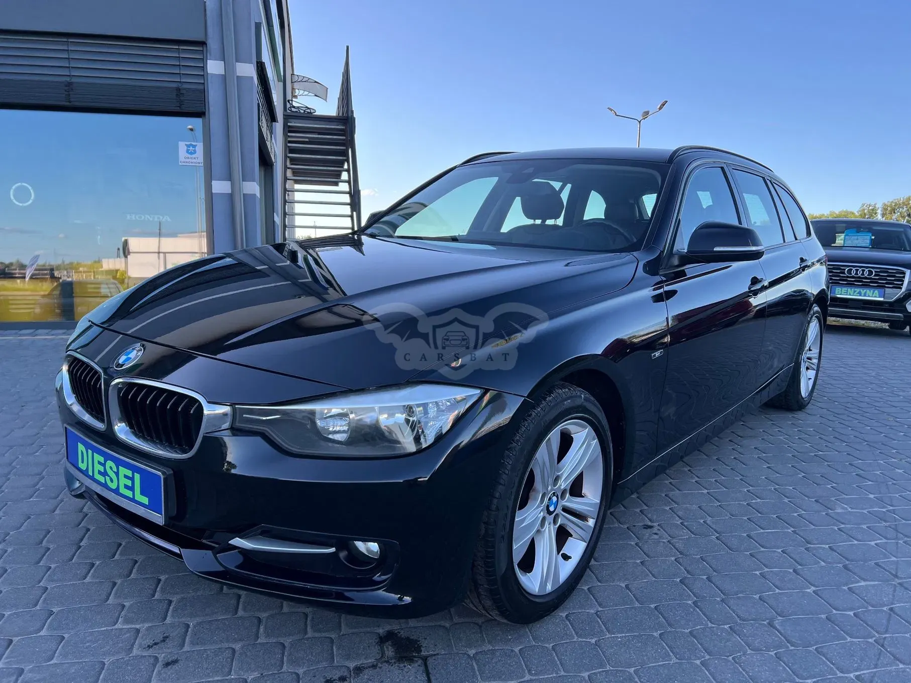BMW 3 Series F30/F31 318d Luxury Line 2013