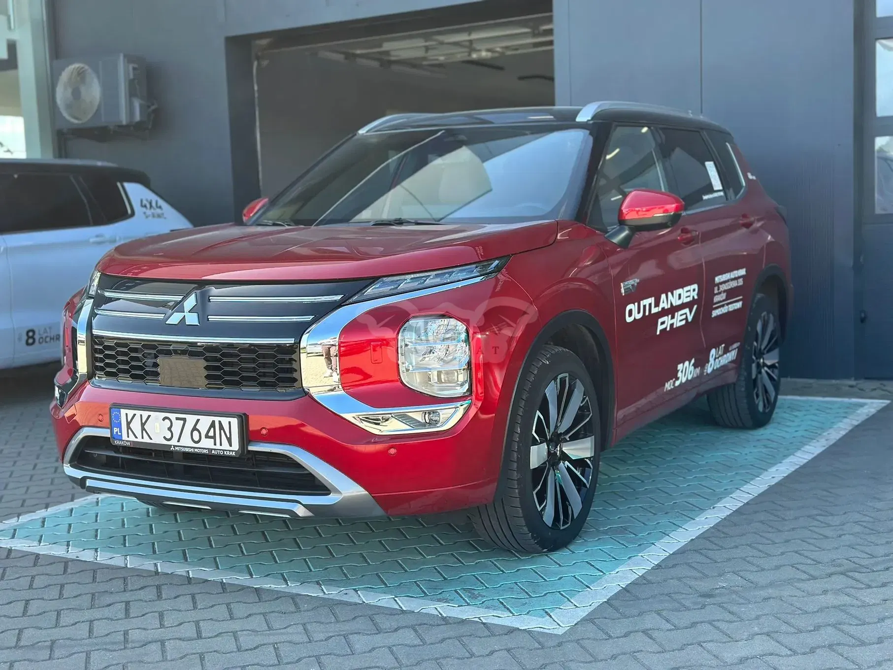 Mitsubishi Outlander IV Instyle Plus 2025