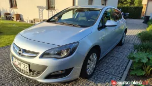 Opel Astra J 1.4 Turbo 2014