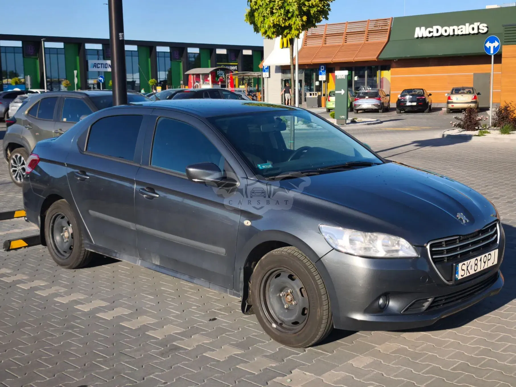 Peugeot 301 1.6 VTi Allure 2014