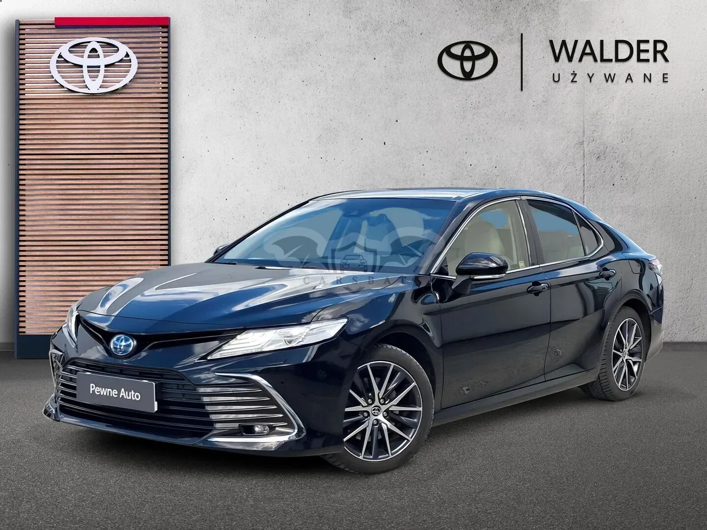 Toyota Camry 2.5 Hybrid Executive CVT 2021